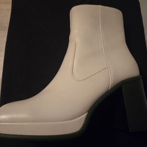 Elegant Cream Ankle Boots